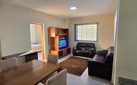 Apartamento mobiliado com vista da linda Serra Mantiqueira